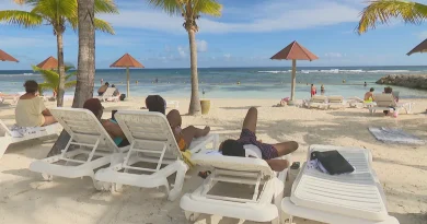 Tourisme : pourquoi la Guadeloupe devance la Martinique et reste la destination antillaise préférée en 2025