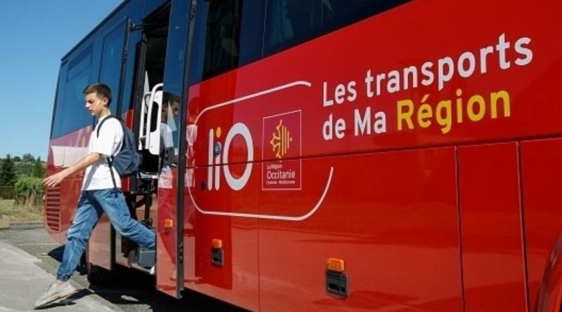 Traverser le Gard en bus pour 2€ : Delphine l'a testé, c'est génial ! - ICI