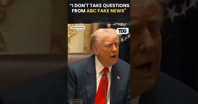 Trump qualifie ABC de fake news et évite les questions