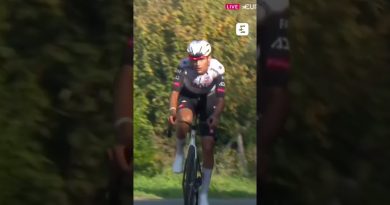 UAE : Del Toro décroche sa 15e victoire, au-delà de Pogacar !