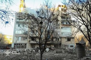 Ukraine: 20 morts dans une frappe russe avant des efforts diplomatiques en Turquie