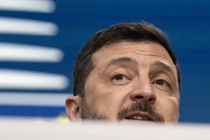 Ukraine : les ministre de la Justice et de l’Énergie démissionnent après le scandale de corruption à 100 millions de dollars qui aurait été organisé par un proche de Volodymyr Zelensky - L'Humanité