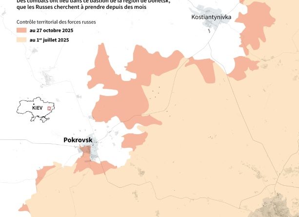 Ukraine: six morts dans une attaque russe, Kiev frappe un port sur la mer Noire