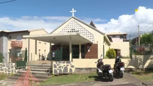 Un an après le cyclone Chido, la messe du Jour du Seigneur à l'église Notre-Dame de Fatima à Mayotte