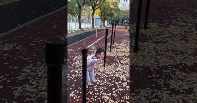 Un an de gymnastique : premier passage en arrière réussi !