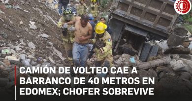 Un camion de chantier chute de 40 mètres en Edomex, le conducteur survit