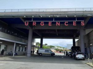 Un chasseur sous-marin gravement blessé à la main par son dispositif anti-requin