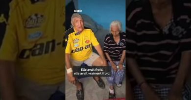 Un couple âgé s'unit pour surmonter les inondations au Mexique