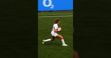 Un instant magique d'Ellie Kildunne avec les Red Roses 🤩