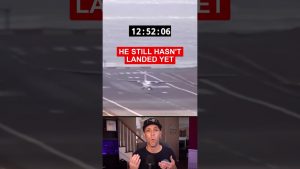 Un pilote tente un atterrissage audacieux !