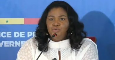 Un poids lourd absent à la conférence de presse du gouvernement