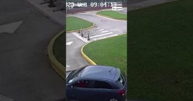 Une femme échoue à son permis en percutant une voiture