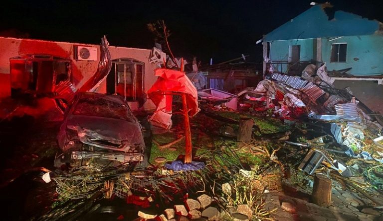 Une tornade fait six morts et 750 blessés dans le sud du Brésil