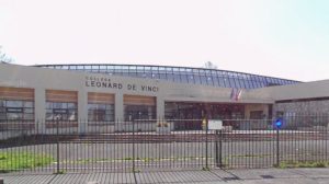 Val-d'Oise : une adolescente tente de se suicider au collège