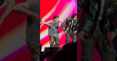 Vérification des faits : NCT 127 et Johnny en lumière