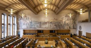 Vers un durcissement des critères d'éligibilité des préfets bernois | RTS