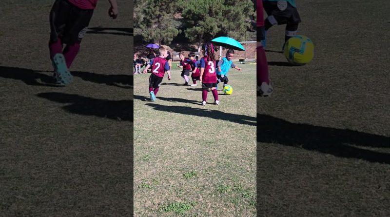 Victoire en match 6 : AYSO, les petits footballeurs de 4 ans !