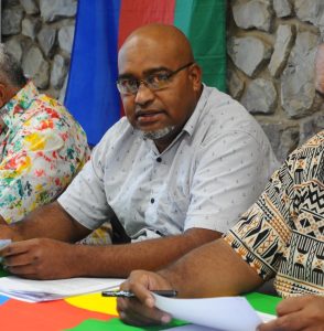 Visite de Naïma Moutchou : le FLNKS demande un "dialogue sincère" et "une méthode juste"