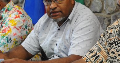 Visite de Naïma Moutchou : le FLNKS demande un "dialogue sincère" et "une méthode juste"