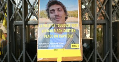 "Vive la liberté": Camilo Castro de retour en France après cinq mois de détention au Venezuela