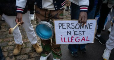 Mineurs isolés, manifestation à Tours, 2025. Crédit Collectif des Jeunes de Tours
