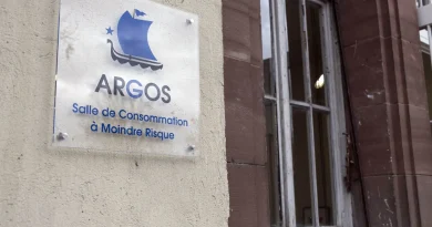 Salles de shoot : l'expérimentation prolongée pour deux ans en France