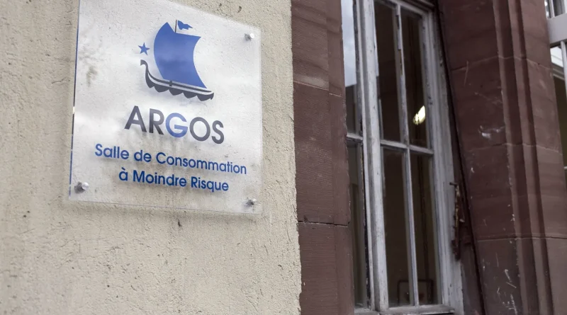 Salles de shoot : l'expérimentation prolongée pour deux ans en France