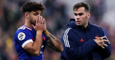 XVI de France : Une tournée à achever après la défaite contre les Springboks XV de France: après la claque sud-africaine, une tournée à terminer