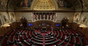 Budget 2026 : le Sénat vote une baisse des tarifs d’électricité, compensée par la hausse du gaz