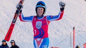 Ski alpin : Deux débutantes s'élancent au slalom de Levi - Sports Infos