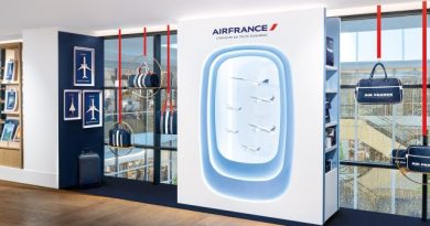 Air France lance un pop-up au Bon Marché Rive Gauche pour un Noël élégant