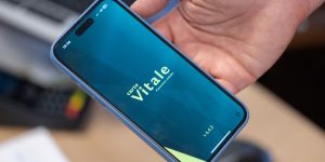 Installer la carte Vitale numérique sur votre téléphone : guide étape par étape.