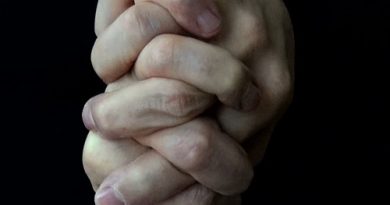 Acte 1 - Épisode 11 : Laurent Goldring explore la matérialité et la résonance