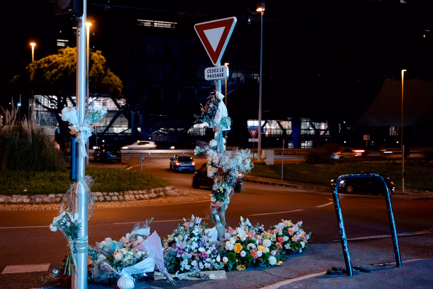 L’assassinat de Mehdi Kessaci: la piste du crime politique au cœur du débat