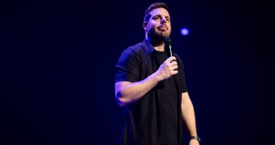 Critique de Ga-lé aller : Sam Breton explore l'intensité et la tendresse