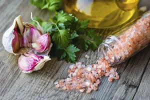 Dégustez l'ail rose du Lauragais : cuit, cru, pelé ou en chemise, toutes les façons de l'apprécier