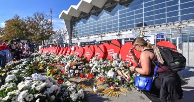 Accident à la gare de Novi Sad : La Serbie rend hommage aux victimes et manifeste