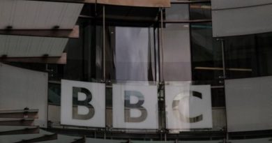 La BBC se défend contre Trump, déclare son président - RTBF Actus