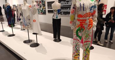 Roubaix : La styliste du graffiti expose à La Piscine, fusion du vêtement et de l'art de rue