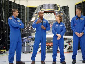 Les quatre astronautes de la mission Artemis II