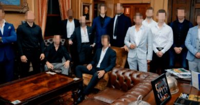 Enquête sur une organisation masculiniste : 'Trouver des femmes pour nous servir' - RTBF Actus