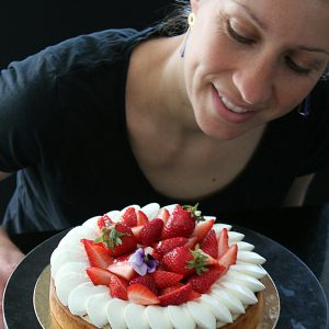 Une pâtissière ouvre sa boutique après avoir commencé chez elle en Loire-Atlantique