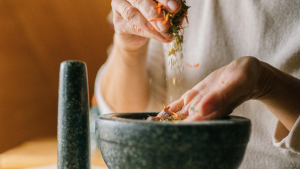 Perdez 2 kg en 3 mois en consommant 3 grammes de cette épice par jour - Grazia