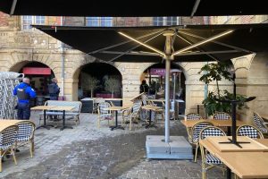 Incendie au restaurant Place Ducale à Charleville-Mézières : un suspect évalué psychiatriquement