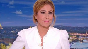 Léa Salamé répond aux critiques depuis son arrivée au 20 heures de France 2 : 'Ça me choque'