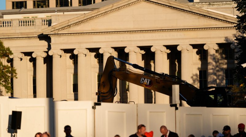 Trump se vante de la rénovation d’une salle de bain de la Maison-Blanche