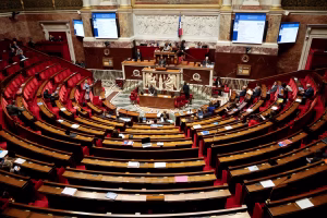 Jean Pisani-Ferry: clarifier le débat budgétaire si le Parlement fixe des cibles de moyen terme