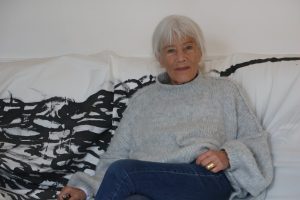 Bernay : Santina, artiste plasticienne, expose ses œuvres dans son appartement