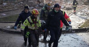 22 disparus après une frappe russe dans l'ouest de l'Ukraine