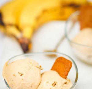 Recette de glace banane spéculoos rapide et facile à réaliser